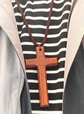 文艺范木质十字架挂饰毛衣链包邮