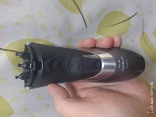 飞利浦PT870/880三刀头电动剃须刀/机身/全身水洗充电