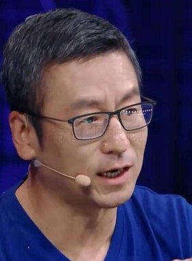 超轻5.7g白岩松黄宗泽同款商务方框近视眼镜架男款磨砂黑林德6544
