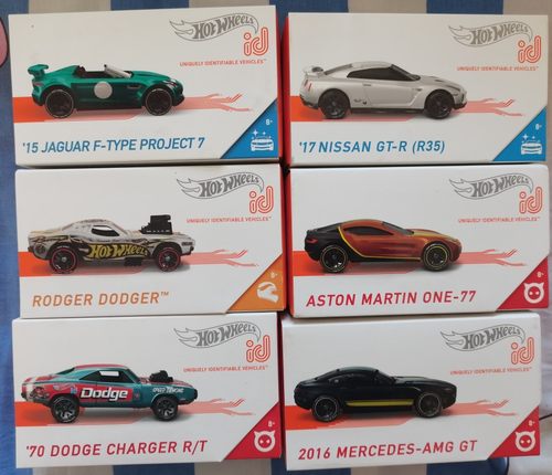 风火轮hotwheels合金小车盒装