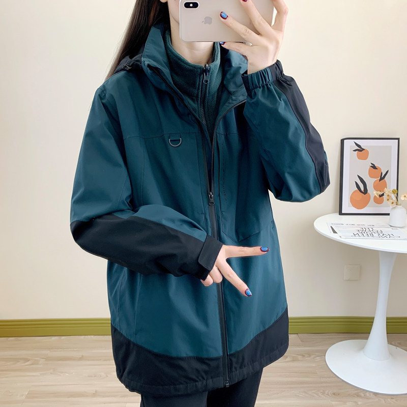 探拓防风防水外套女登山服