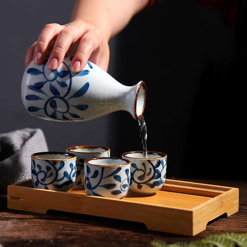 清酒壶家用手绘釉下彩和风套装