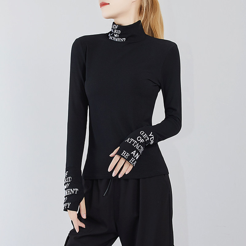 长袖显瘦加厚刺绣螺纹女上衣