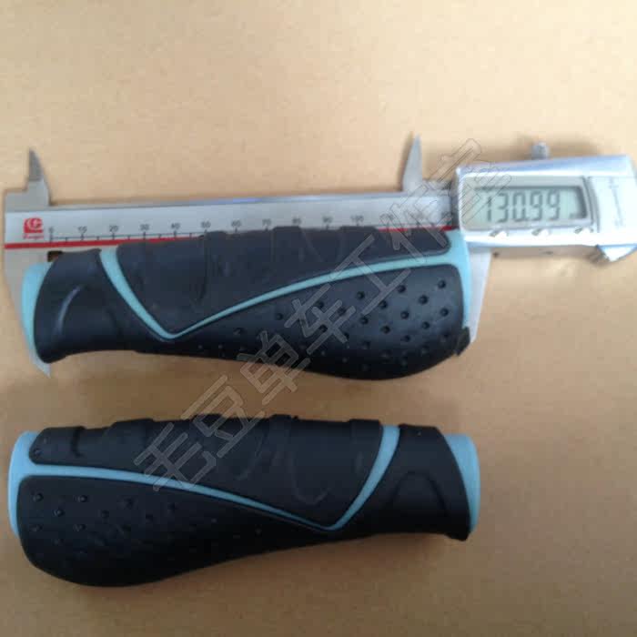 Poignées de vélo - Ref 2342246 Image 3