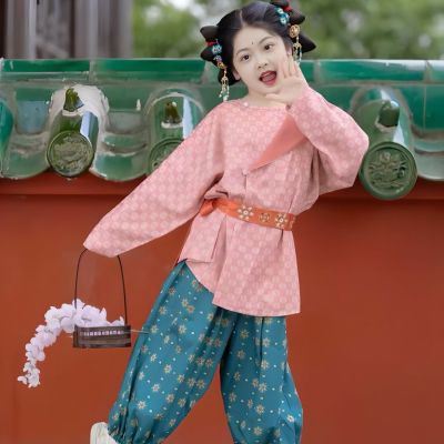 日常圆领袍腰带裤子秋季童装班服