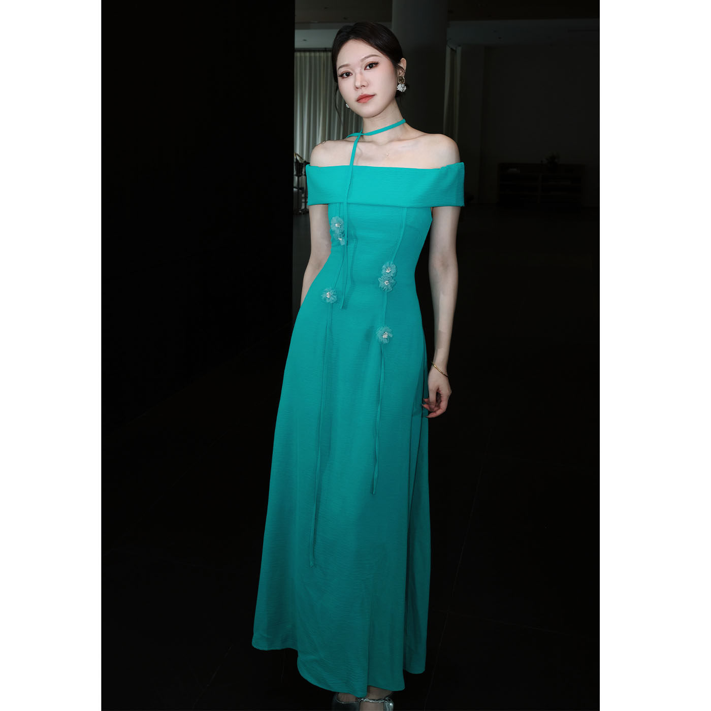 鹿与玫瑰法式复古一字肩连衣裙女