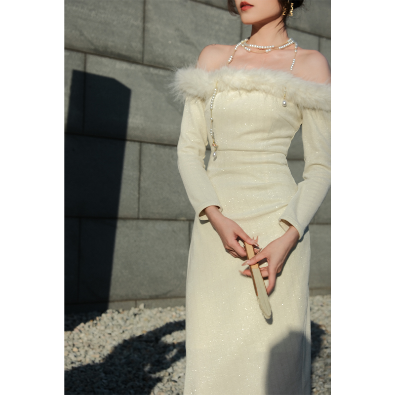 鹿与玫瑰新中式一字肩白色连衣裙气质显瘦高级感收腰订婚宴会礼服