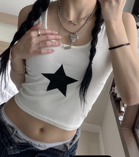 辣妹设计五角星贴布毛边坑条背心上衣女 小众美式 Exclusive type