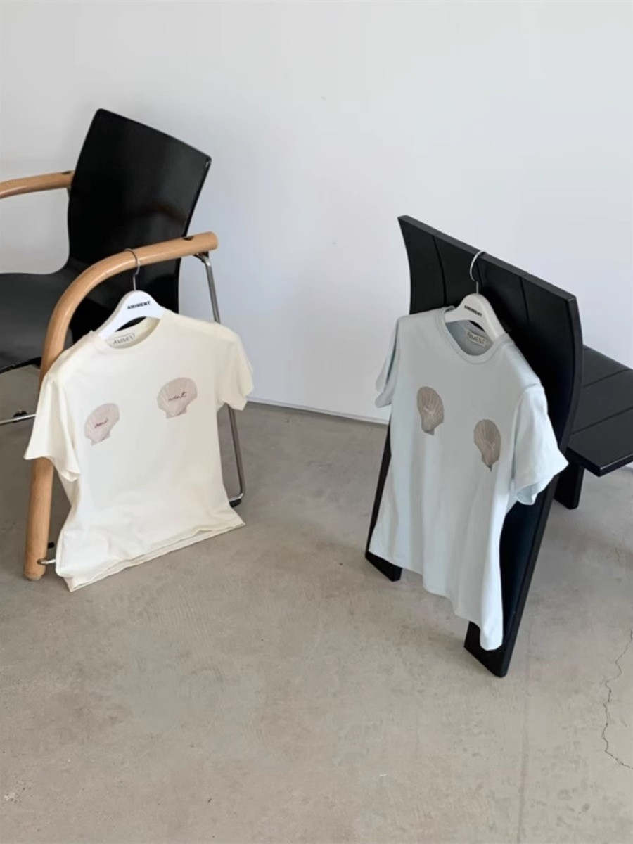 印花短款修身圆领短袖T桖衫