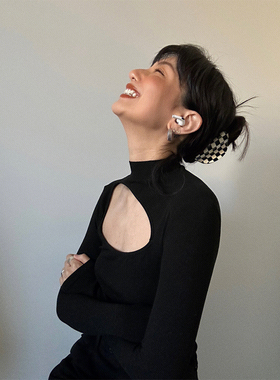 Exclusive type2023春夏黑色高领镂空针织打底衫辣妹修身长袖内搭