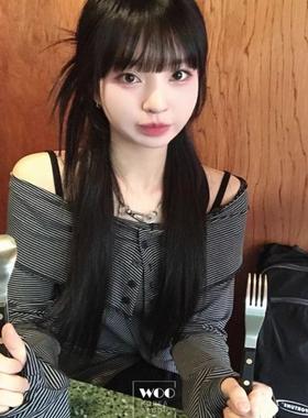 Exclusive type 韩国小众设计露肩翻边领口细条纹一字肩休闲长袖T