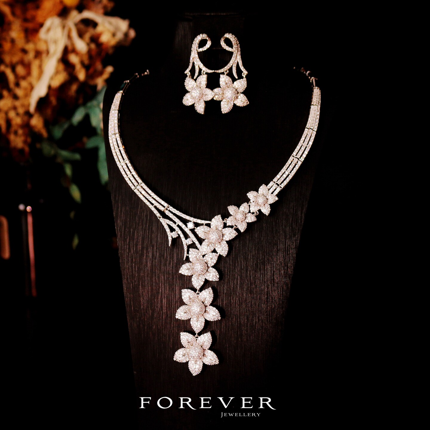 超闪大气复古微镶锆石花朵项链耳环套装新娘婚纱礼服明星同款配饰
