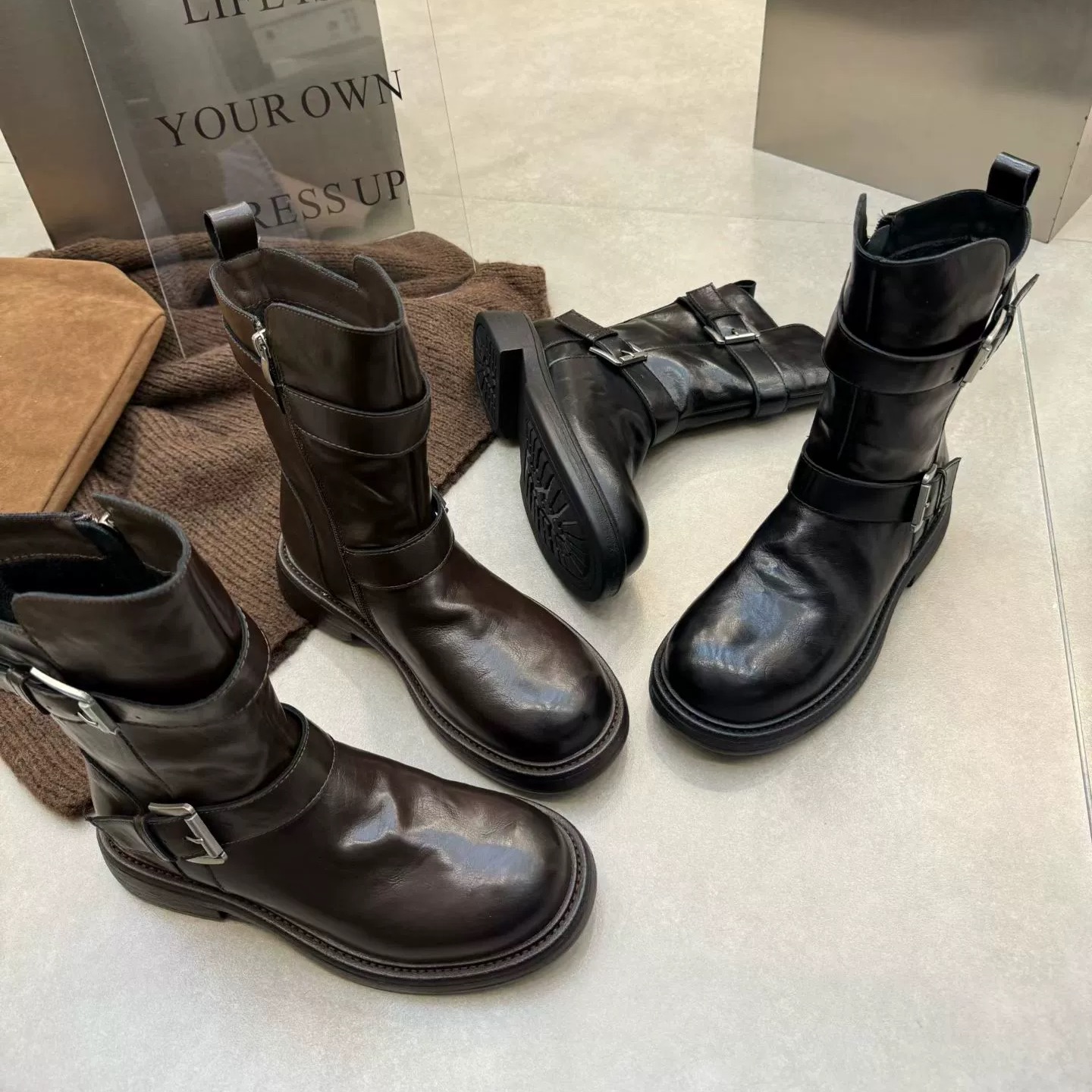 秋冬新款真皮加绒厚底侧拉链马丁靴女复古褶皱机车瘦瘦短靴女鞋