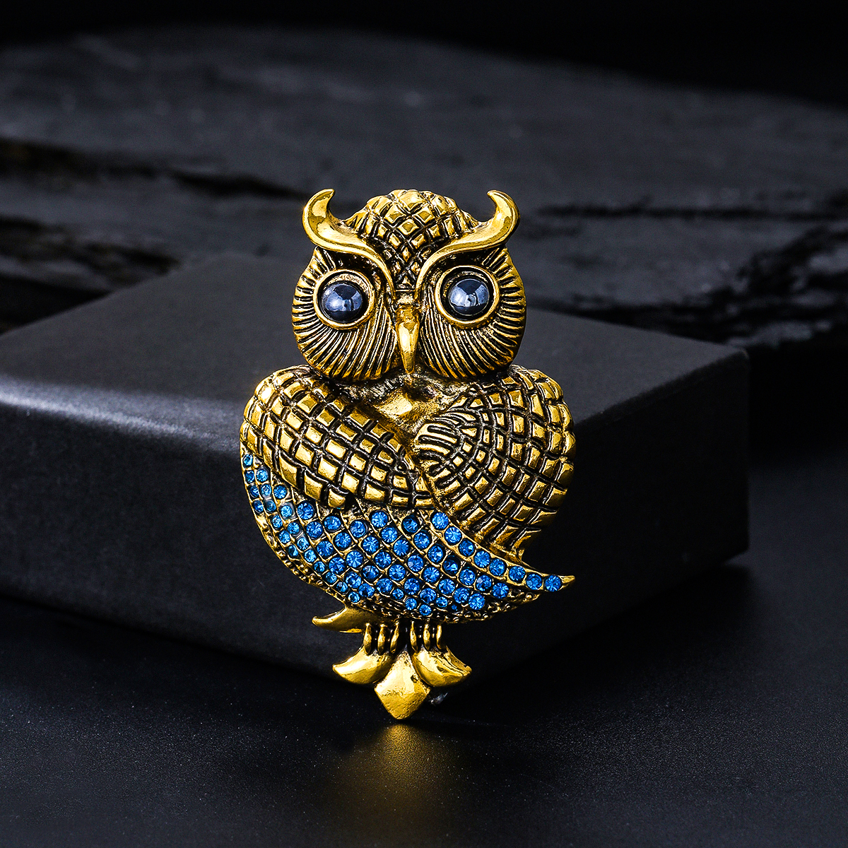 服装装饰品合金镶钻复古猫头鹰