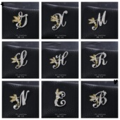 跨境热销天使字母胸针26字母创意精致服装 配饰别针小众设计感领针