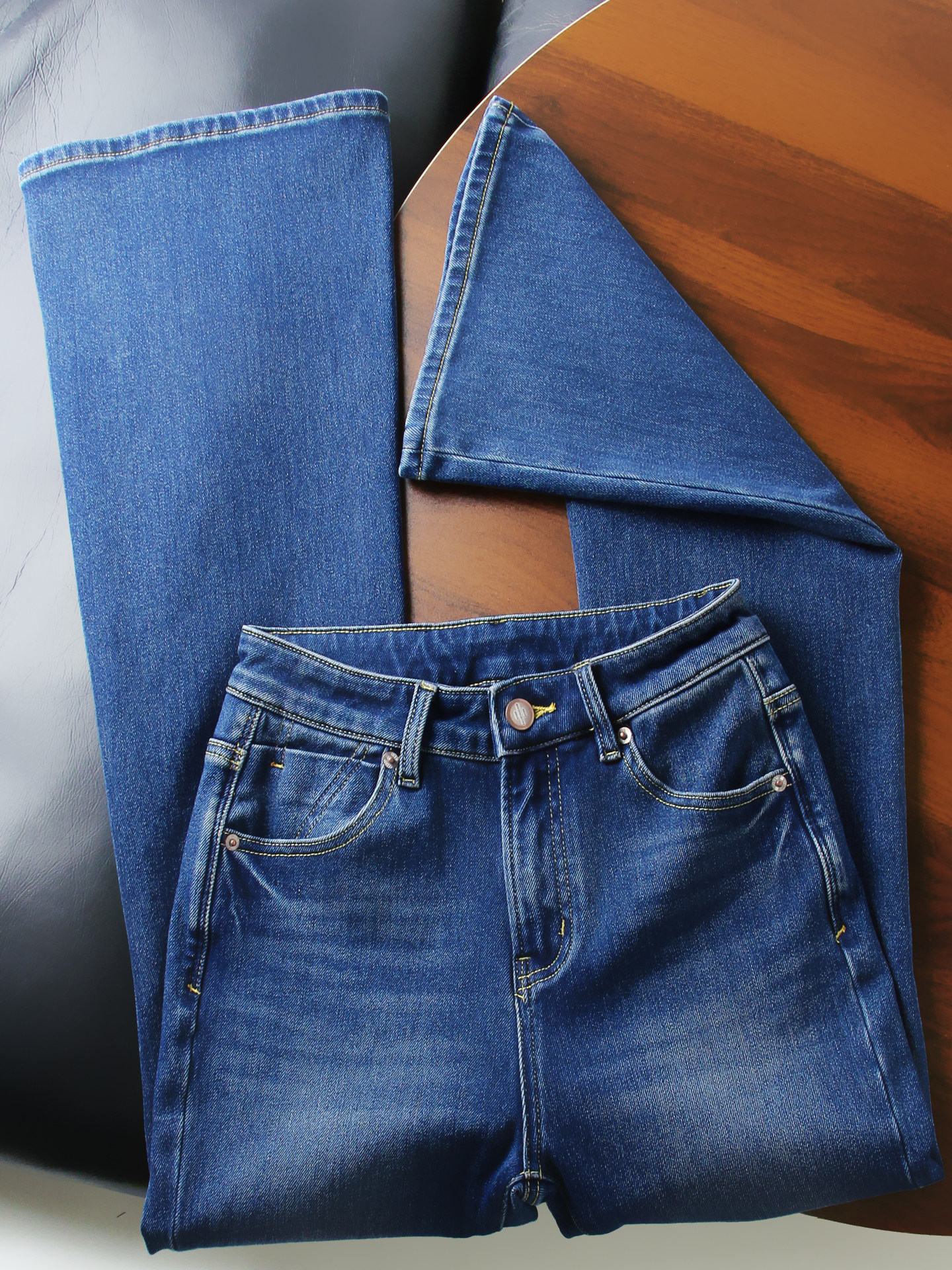 加绒加厚微喇叭裤女冬季高腰显瘦蓝色弹力保暖女士牛仔裤2025新款