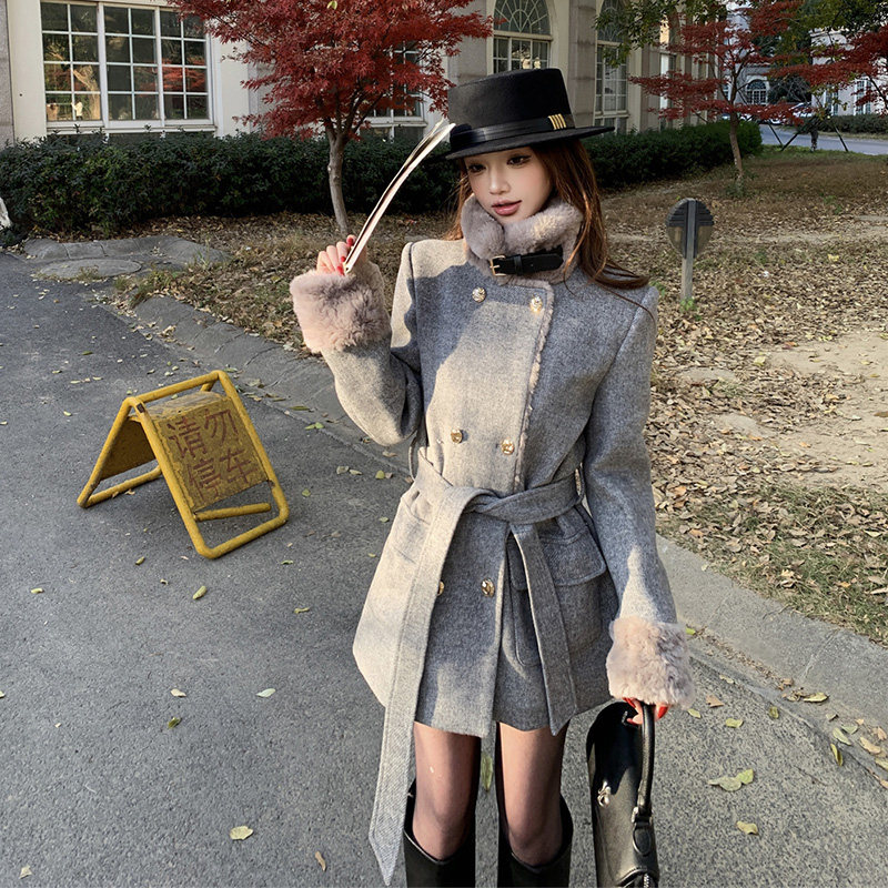 2025冬季新款毛毛领口呢子外套短款大衣女富家千金感圣诞跨年穿搭,女装/女士精品,毛呢外套,淘宝优惠券,粉丝福利购,淘宝优惠卷