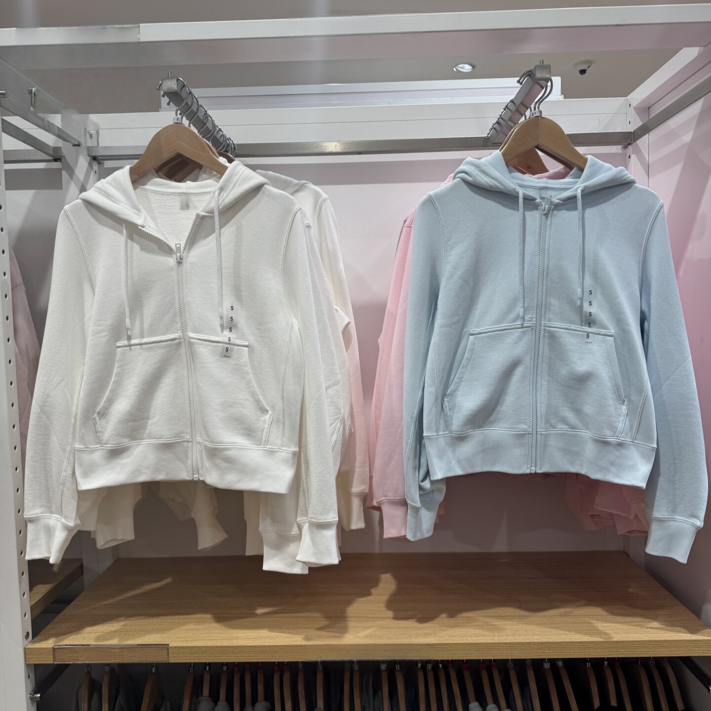 慵懒风春秋女装学生休闲运动拉链连帽开衫卫衣纯色外套长袖484236