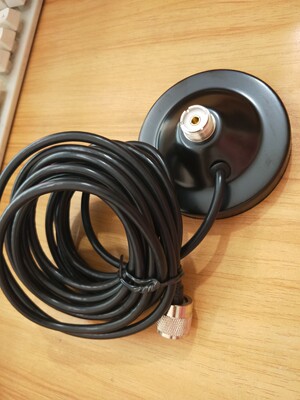 车载对讲机天线吸盘底座磁吸9cm中吸盘RG58/4米铜线M头