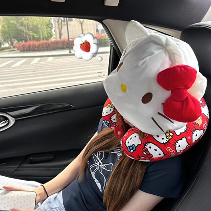 哈喽凯蒂猫连帽U型枕外出旅行便携可爱护脖办公室宿舍午休护颈枕