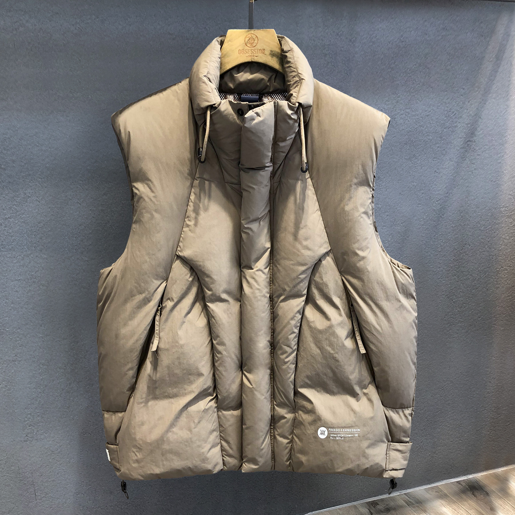 冬季男士加厚羽绒背心 高蓬松白鸭绒羽绒马甲 青春流行羽绒背心