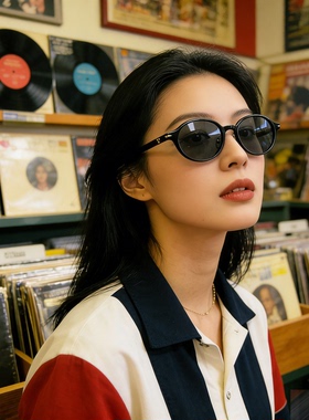 YIFU逸夫Y034复古风小圆形太阳镜男女通用黑色镜架小众高格调墨镜