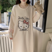凯蒂猫秋冬珊瑚绒睡衣女可爱家居服宽松加绒加厚连帽中长款睡裙