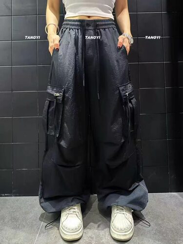 潮牌大版2026夏季新款女松紧腰扣子拉链渐变色口袋工装速干休闲裤