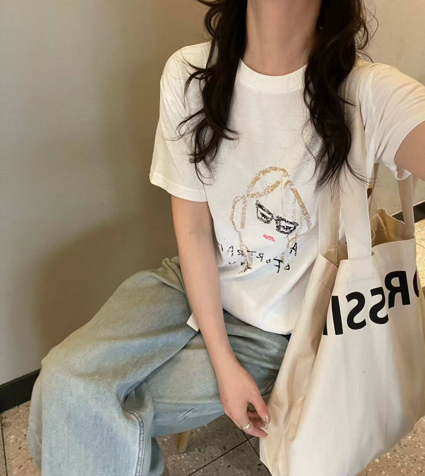 韩国东大门正品女装春夏新款圆领卡通素描印花短袖T恤百搭显瘦ins