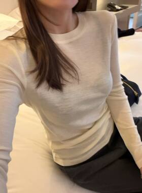 韩国东大门女装2026秋季新款百搭显瘦圆领长袖纯色T恤打底衫