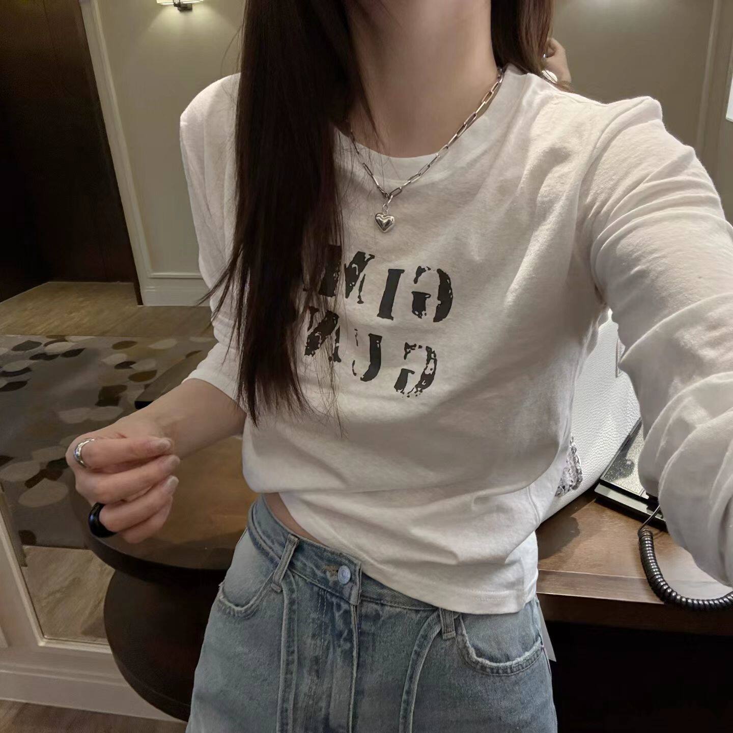 韩国东大门女装2026春夏圆领字母印花长袖T恤宽松上衣薄款防晒ins
