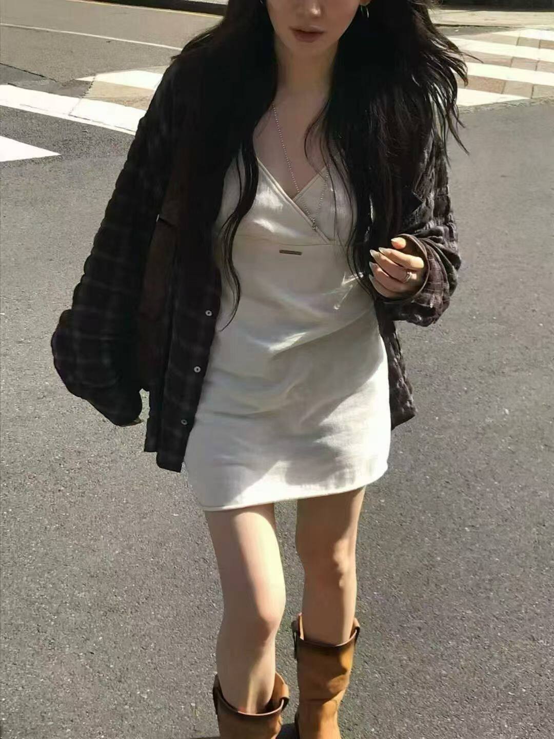 韩国东大门女装2026春夏高品质v领小性感棉质吊带连衣裙显瘦百搭