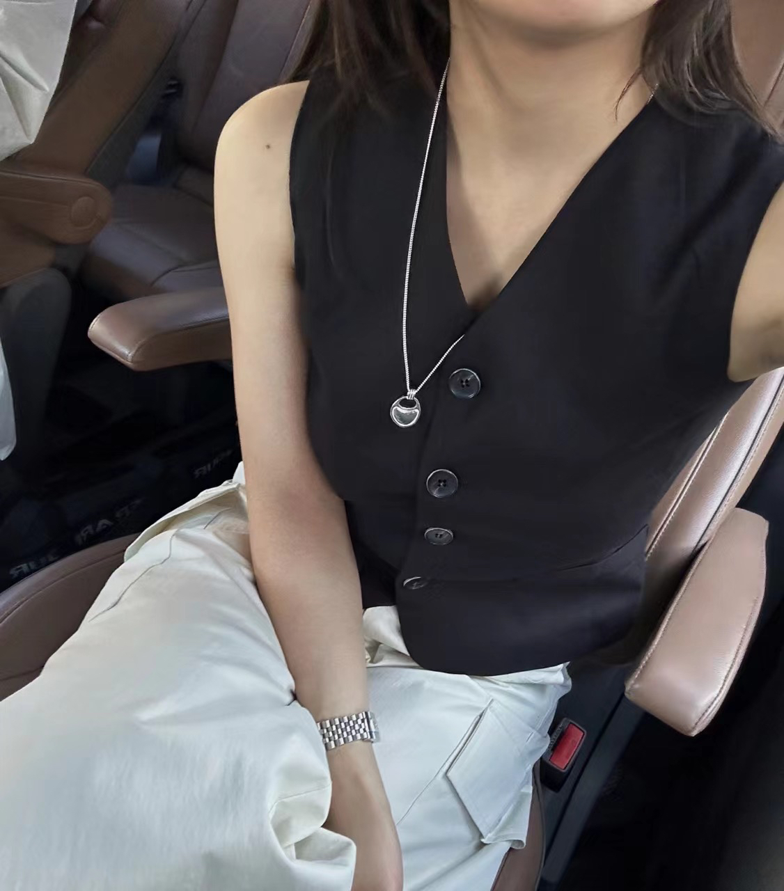现！韩国东大门正品女 夏季v领单排扣无袖上衣搭配工装休闲阔腿裤