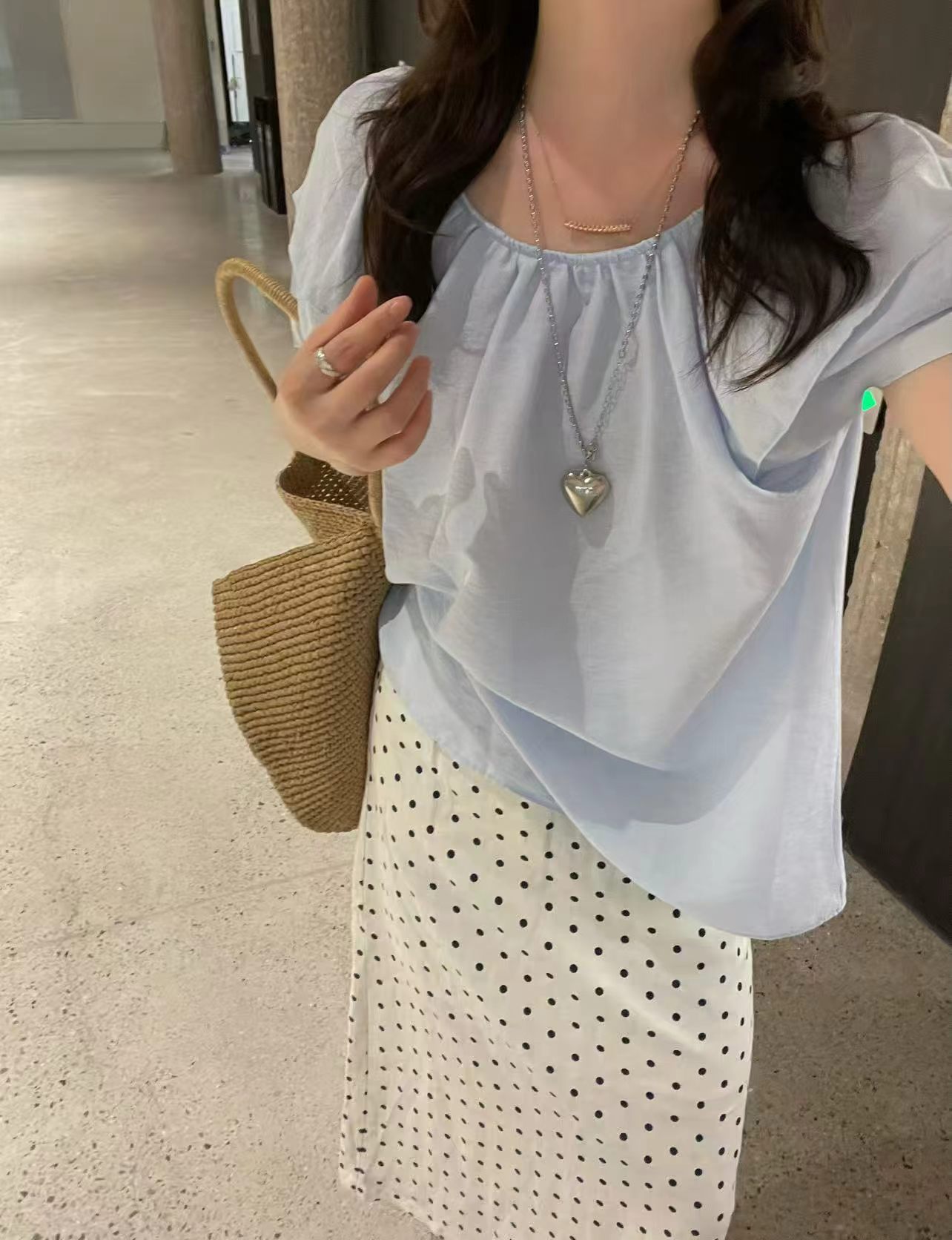 韩国东大门正品女装夏时尚百搭圆领泡泡短袖后背系带衬衫宽松显瘦