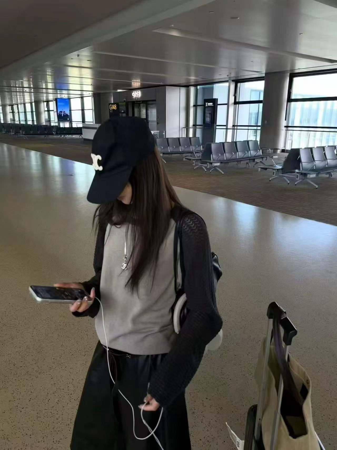 韩国东大门正品2026百搭显瘦圆领拼色针织插肩长袖T恤女宽松休闲