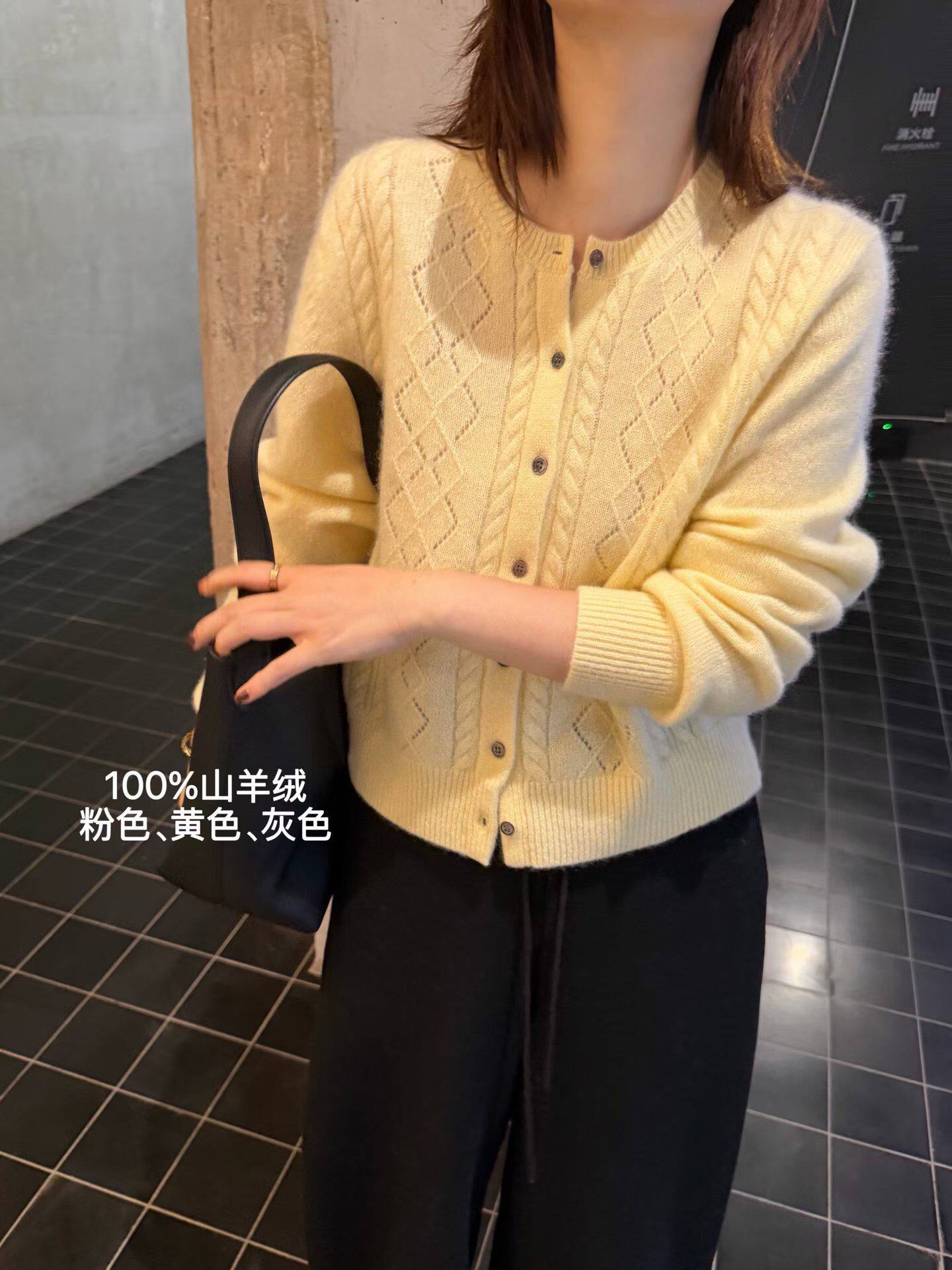 韩国东大门正品女装百搭显瘦圆领菱形格镂空钩花山羊绒针织开衫