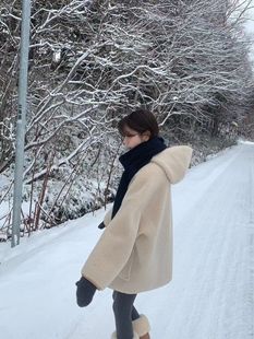 ounce韩国东大门正品 秋冬高品质连帽宽松显瘦牛角扣羊毛皮草外套