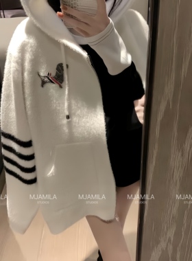 MJAMILA tb学院小香风四条杠刺绣小狗连帽貂毛针织开衫毛衣炒鸡软