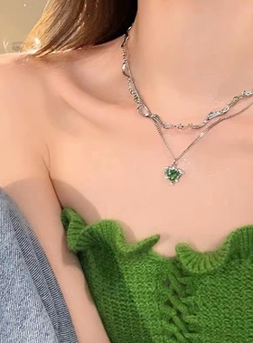 心动夏日~甜酷绿色爱心项链