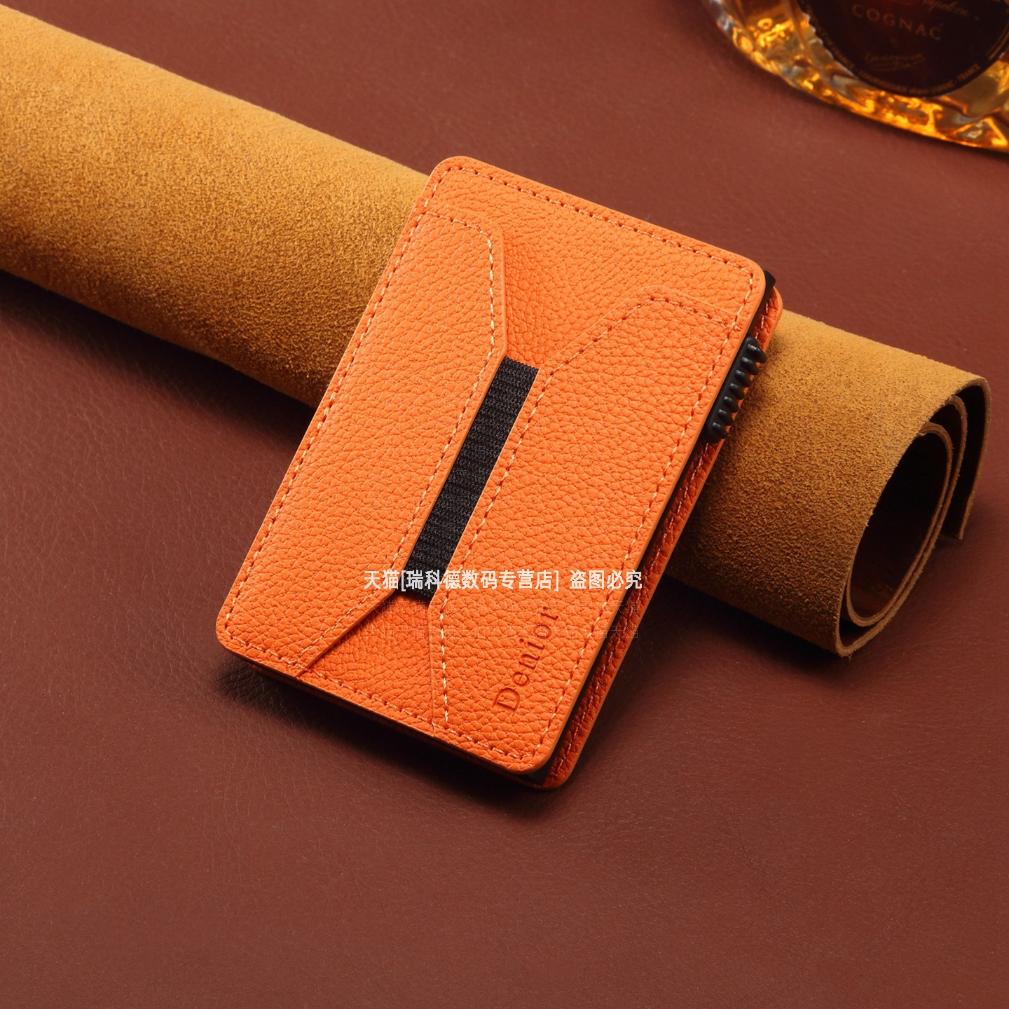 机械推拉取卡多卡位磁吸卡盒