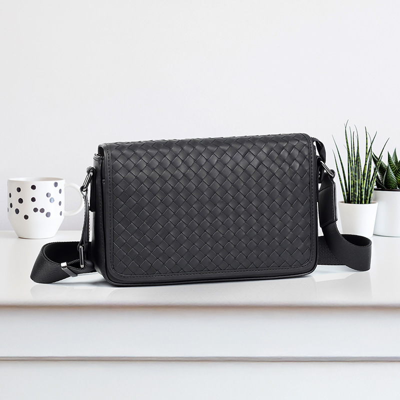 时尚男包头层牛皮手工编织包大容量男式横款斜挎包休闲男士单肩