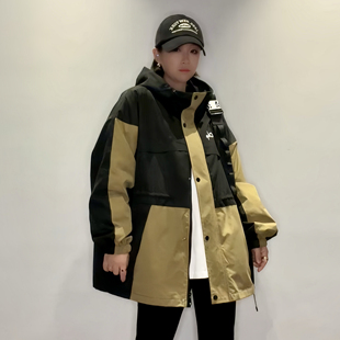 冲锋衣胖MM情侣款 风衣女中长款 连帽休闲工装 韩版 春秋外套 宽松大码