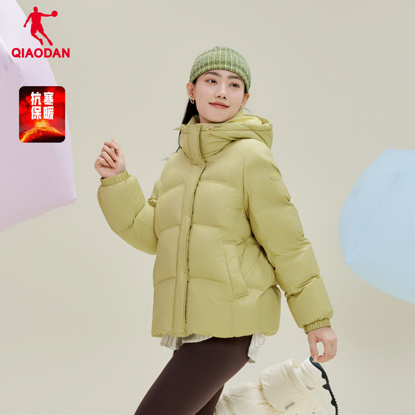 乔丹防水羽绒外套女款加厚抗静电