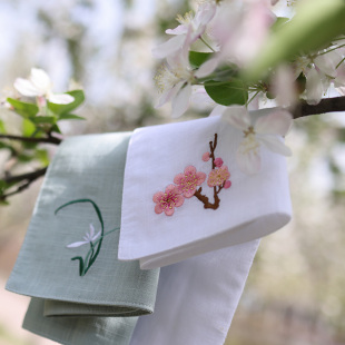 梅兰竹菊刺绣纯棉手帕男士 女士随身擦汗方巾吸汗手绢老外生日礼物