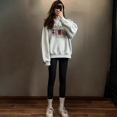 白灰色加绒加厚卫衣女款