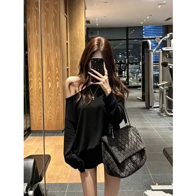 黑色早秋美式宽松一字肩卫衣女