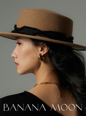 Bananamoon松弛感拉满_经典Boater平顶礼帽高颜值搭配王羊毛呢帽