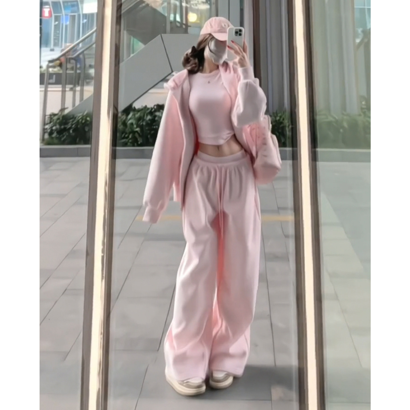 巨好看的粉色冬季一整套韩系穿搭高级感加绒加厚连帽卫衣运动套装,女装/女士精品,休闲运动套装,淘宝优惠券,粉丝福利购,淘宝优惠卷