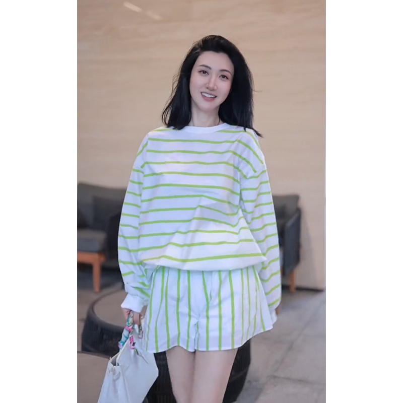 洋气时髦气质小众休闲减龄两件套