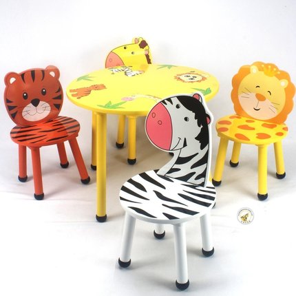 环保实木儿童卡通吃饭桌椅学习桌宝宝画画游戏桌小孩家用防滑桌椅